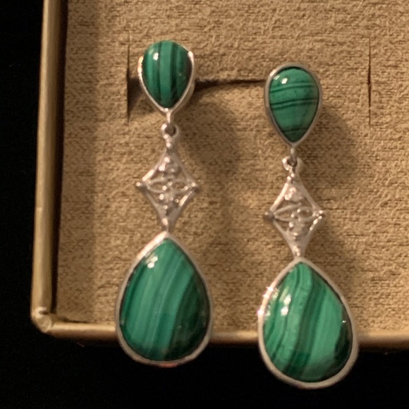 💕Sterling Silver and  Malachite Earrings - Picture 2 of 5